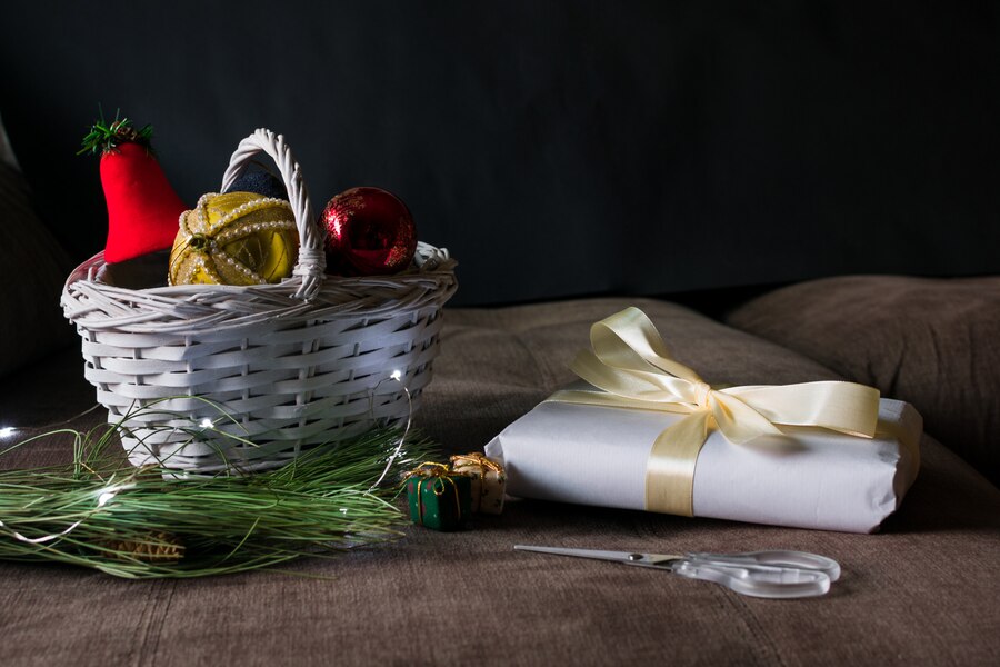 Delightful Christmas Gift Hampers Featuring Extra Virgin Olive Oil